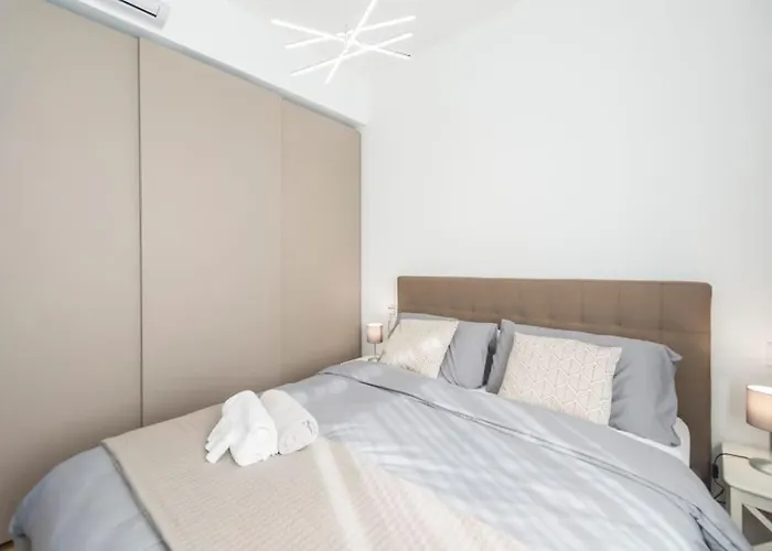 شقة Cozy Private Flat - Mm Marche 7 Min *